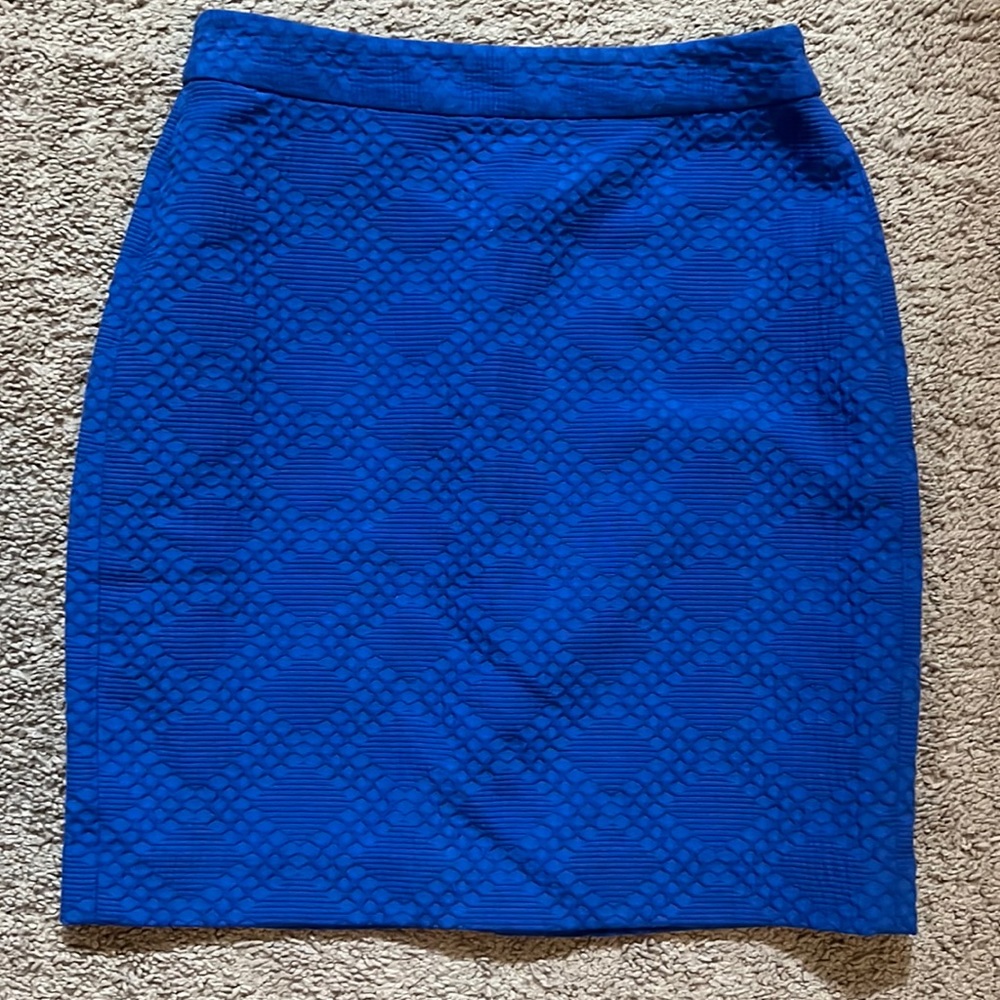 Banana Republic skirt, size 2P, color royal blue